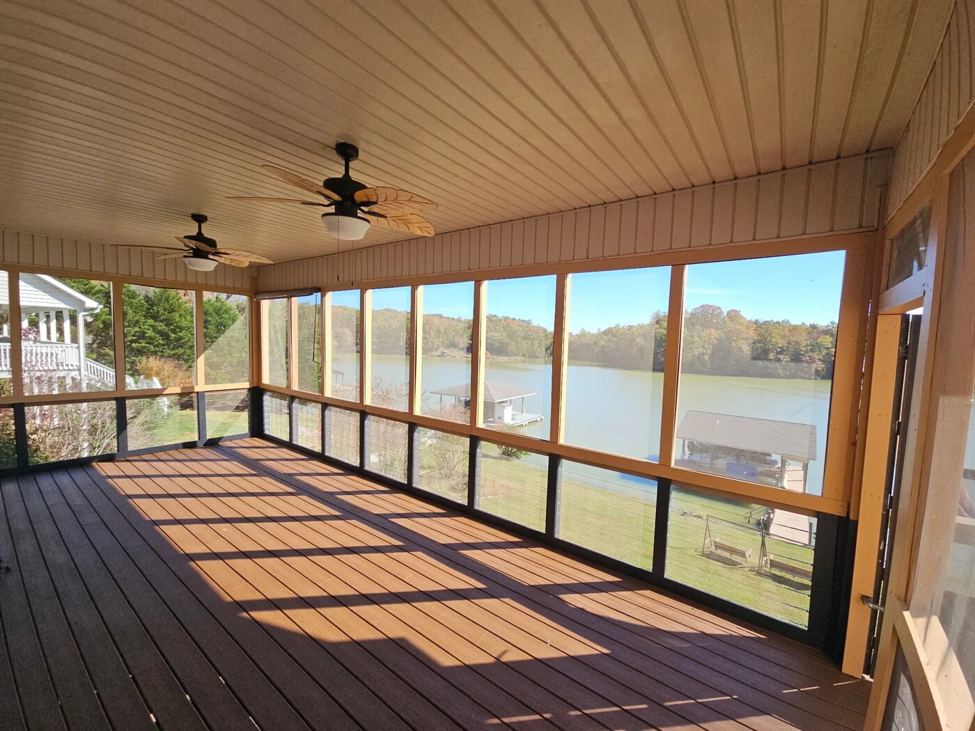 Screened porch overlooking the lake